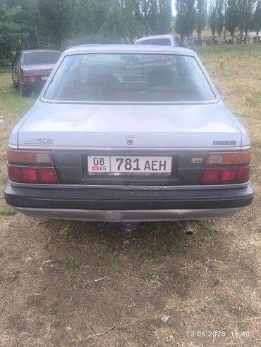 Продажа авто: Mazda 626: 1987 г., 2 л, Механика, Газ, Седан